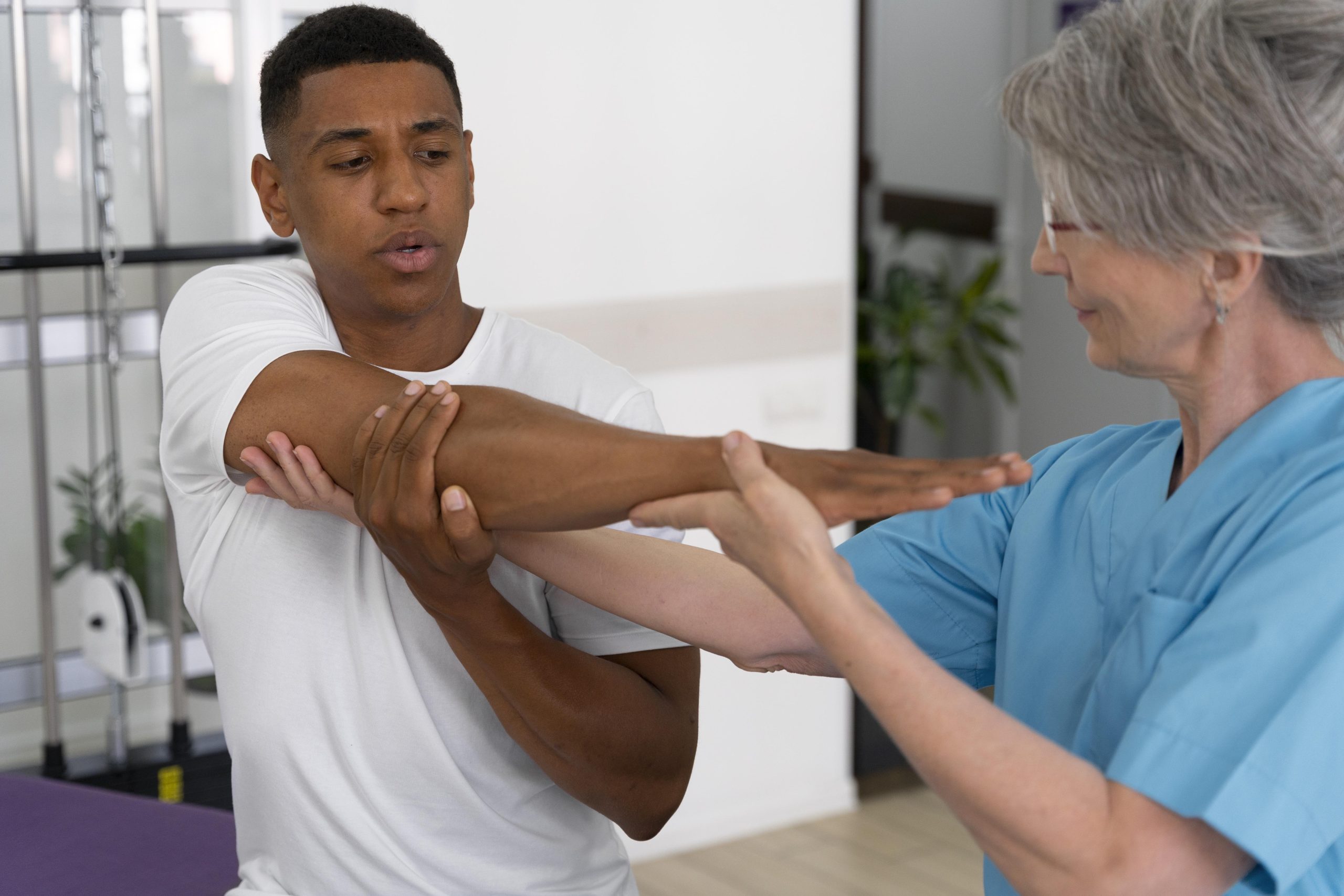<strong>Managing Arthritis Pain through Physiotherapy</strong>